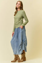 Load image into Gallery viewer, DENIM SIDE TUCK DETAIL MIDI SHIRT - 6557S-2